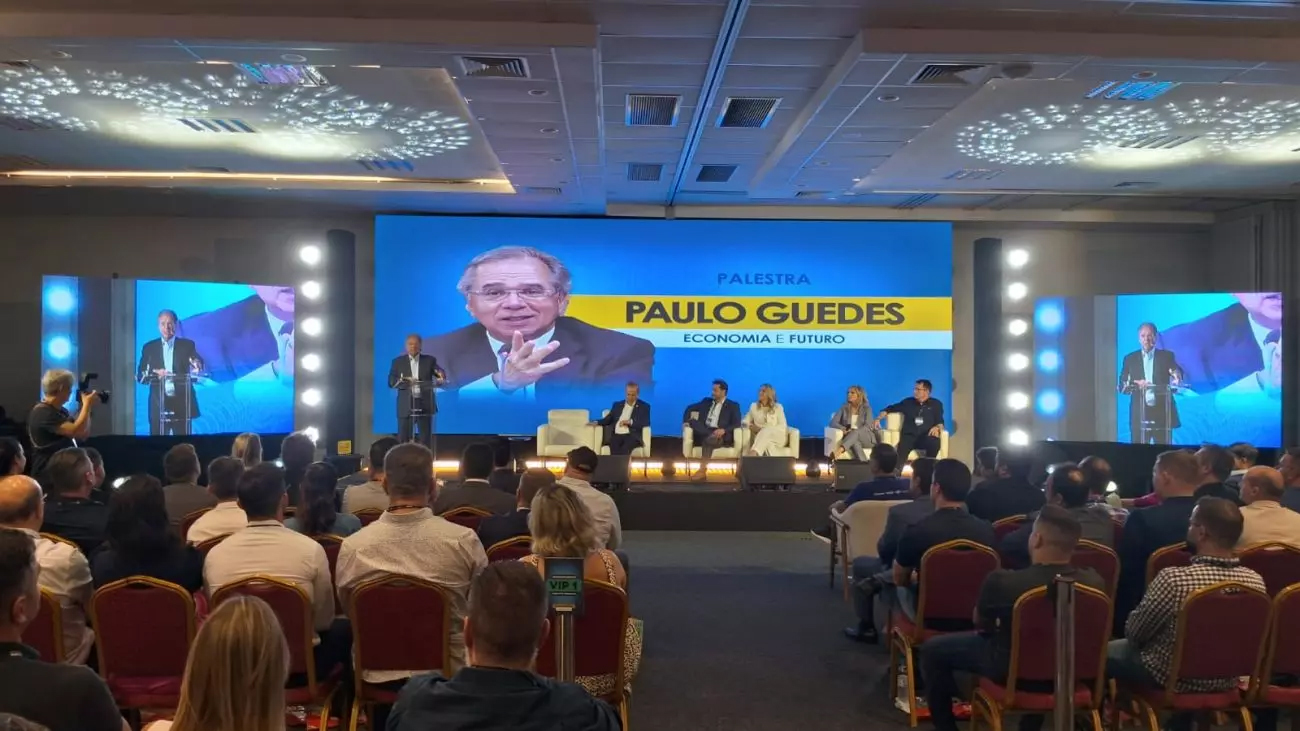 Pedro Hoffmann participa de palestra com Paulo Guedes em Balneário Camboriú